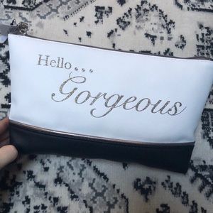 Dress Barn Hello Gorgeous Makeup Bag NWT
